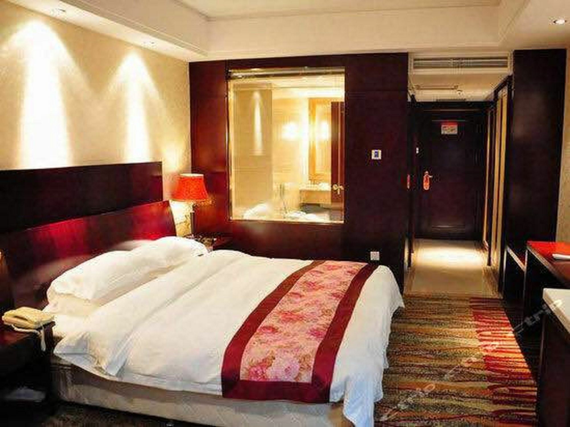 Dalian New Garden Hotel מראה חיצוני תמונה