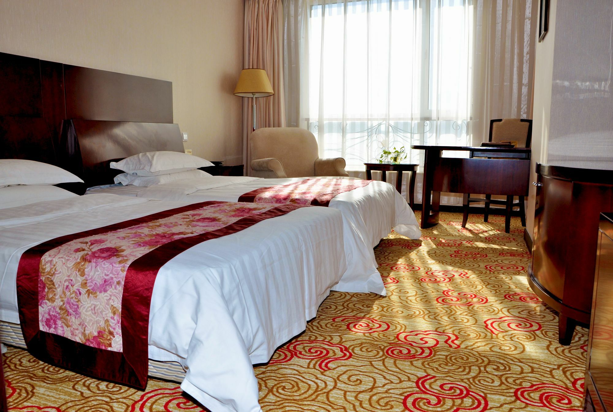 Dalian New Garden Hotel מראה חיצוני תמונה
